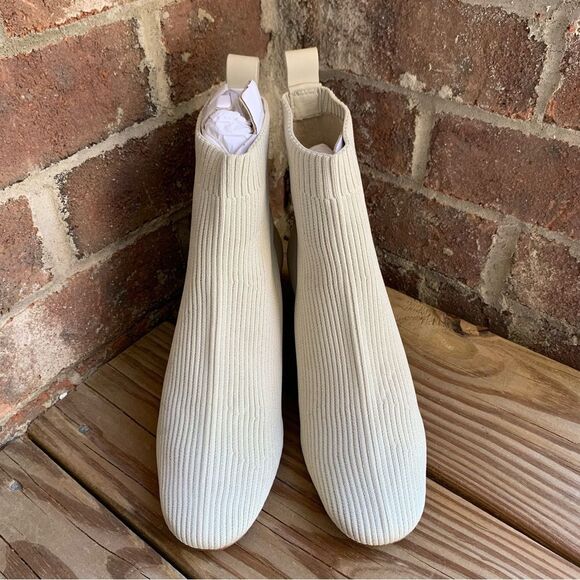 Everlane Shoes 6 Cozy Chic Glove Boot - Picture 7 of 13